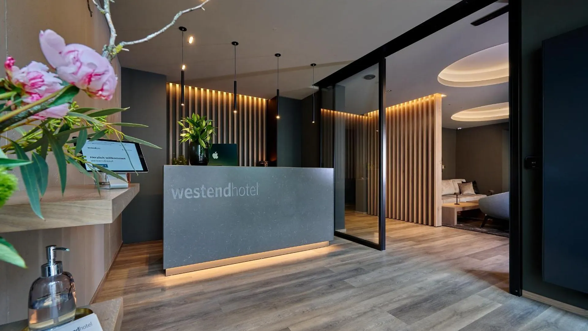 Hotel Westend location